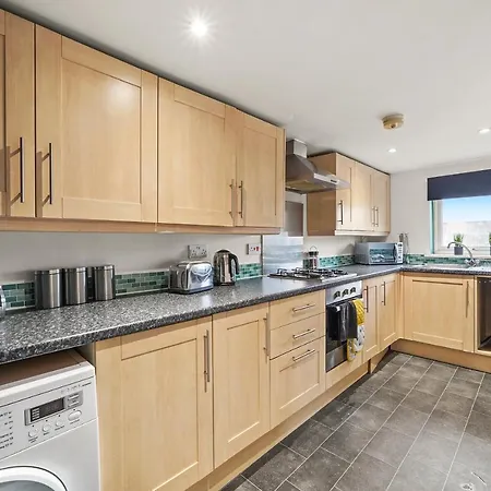 Apartment Duplex Penthouse - Private Rooftop - Sleeps 6